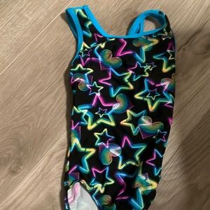 Destira Leo Good condition. A tiny bit of wear on the butt area